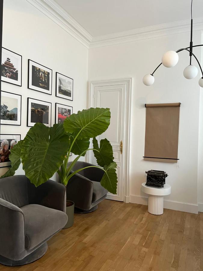 La Maison De Reina Troyes Eksteriør bilde